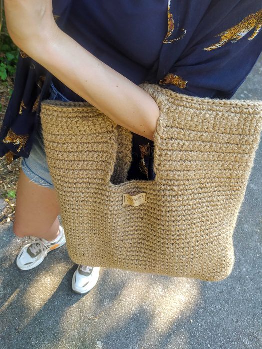 Ръчно плетена чанта от юта