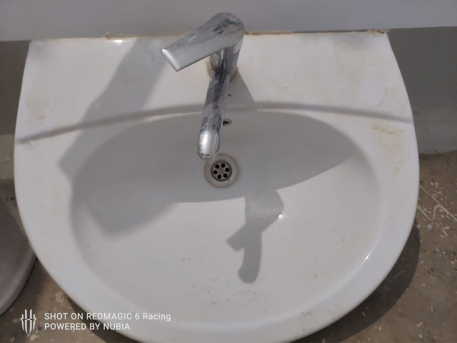 Продам раковину для ванной