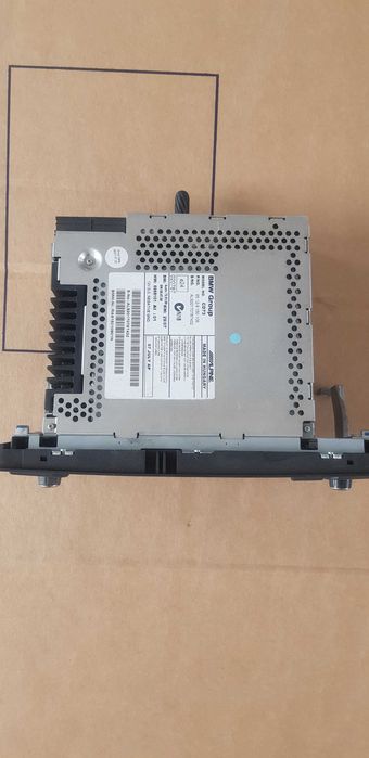 Оригинално радио - /БМВ/BMW/-/е90/е91/е92/е93/ 320i 150кс. N46B