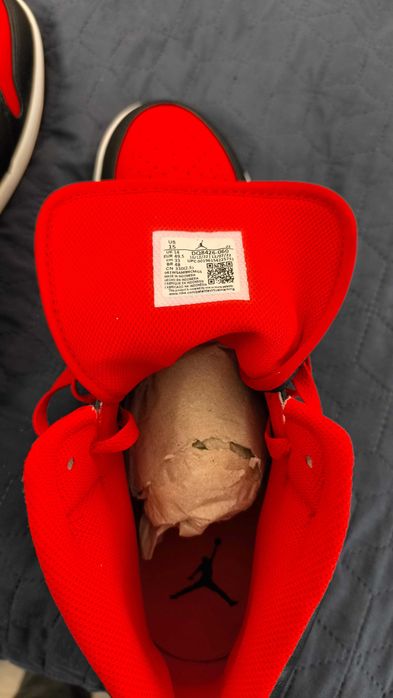 Маратонки Nike Jordan 1 Mid и Nike Jordan Retro High OG