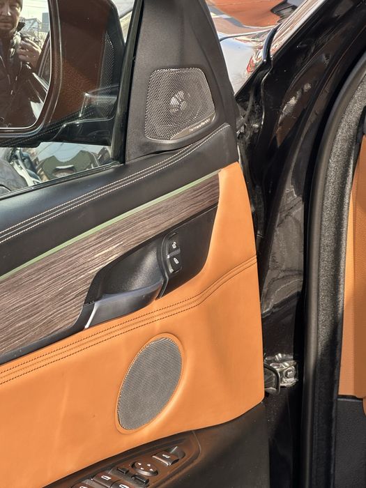 Продам БМВ Х6 2016 об 3 литра турбо