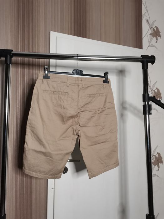 Мъжки бежови къси панталони