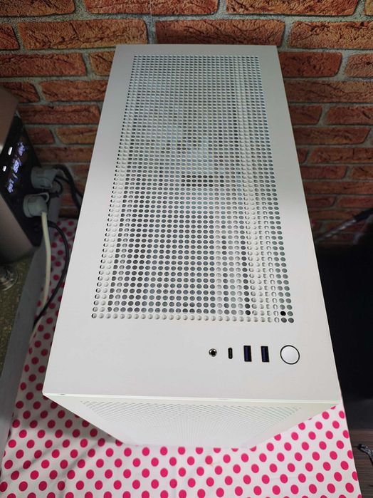 Carcasa PC NZXT H7 Flow, Alb mat.