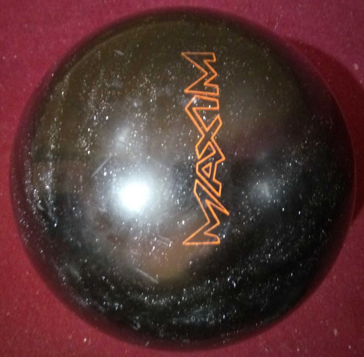 Bila si geanta bowling Ebonite