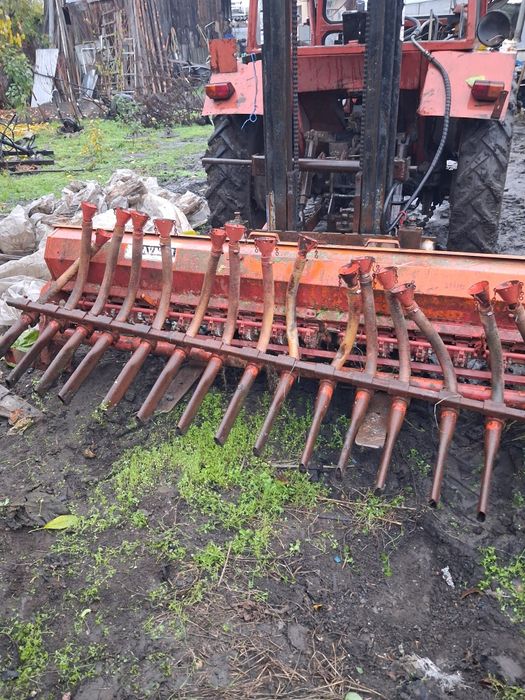 Semănătoare  și tavalug