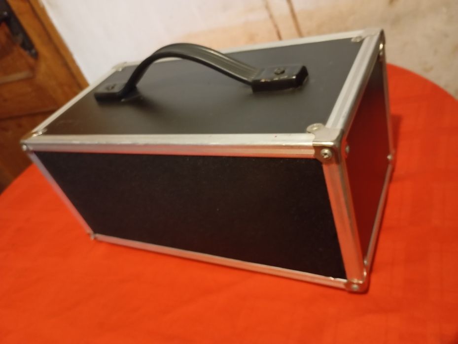 casetofon pentru sali de clasa sau sali aierobic