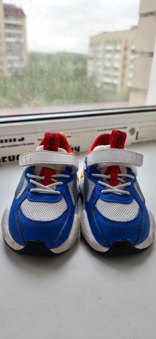 Продам детские кросовки Puma оригинал 22 размер