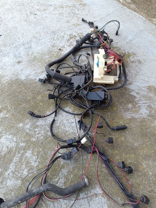 Двигател  м54 б25  бмв