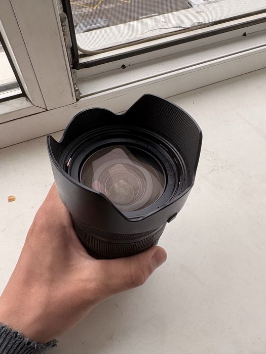 Canon rf 24-105 f4