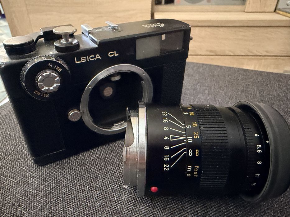 Leica CL cu Obiectiv  Leitz Wetzlar 90mm f4