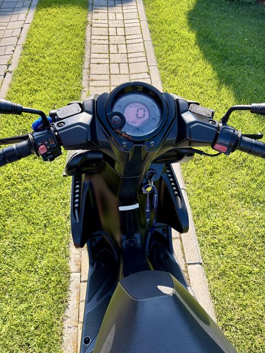 Scuter Yamaha Aerox 2T • 2017 • 49 cm³