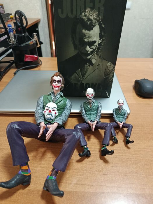 Продаю комплект Джокер