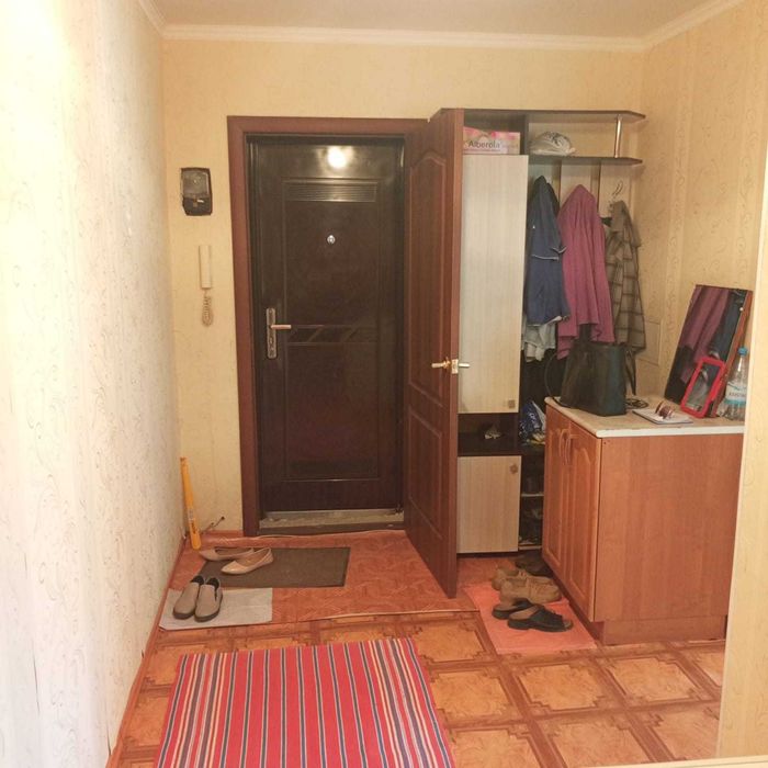 Продам 2 комнатную квартиру