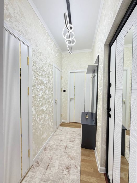 Чиланзар 21 кв. Продается 3-комнатная квартира