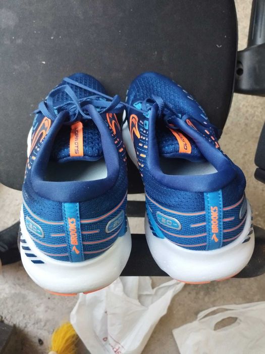 Продавам Маратонки BROOKS GLICERIN GTS No 47,5 чисто нови