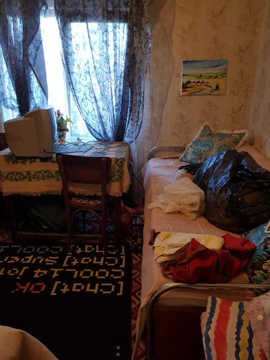 Продавам селска къща с чудесно място за грижи за животни и реколта.