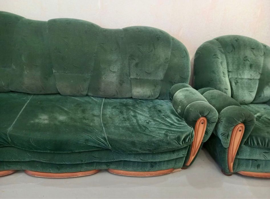 Продам мягкий уголок