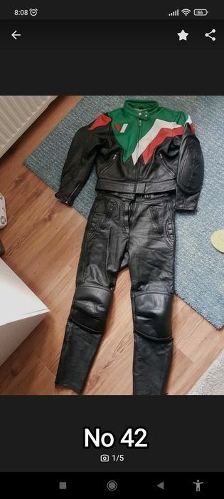 Мъжки и дамски мото екипи