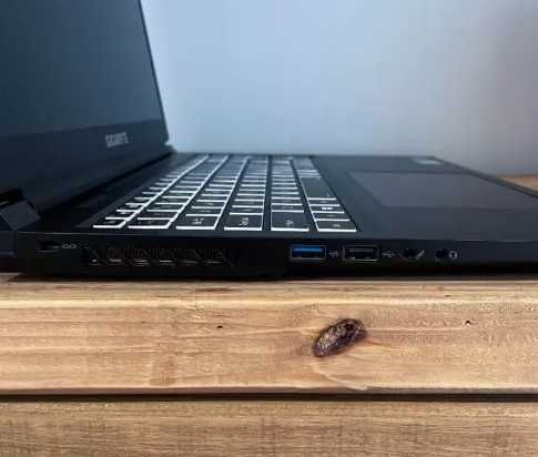Laptop gaming Gigabyte G6 KF impecabil, rtx 4060 i7 13620h garanție până în 2028, ca nou