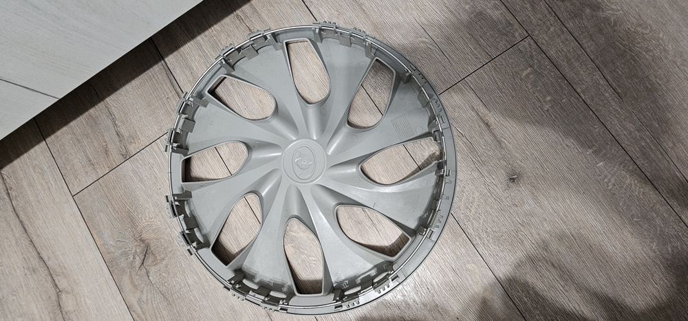Capac roată original Toyota 16 inch impecabil