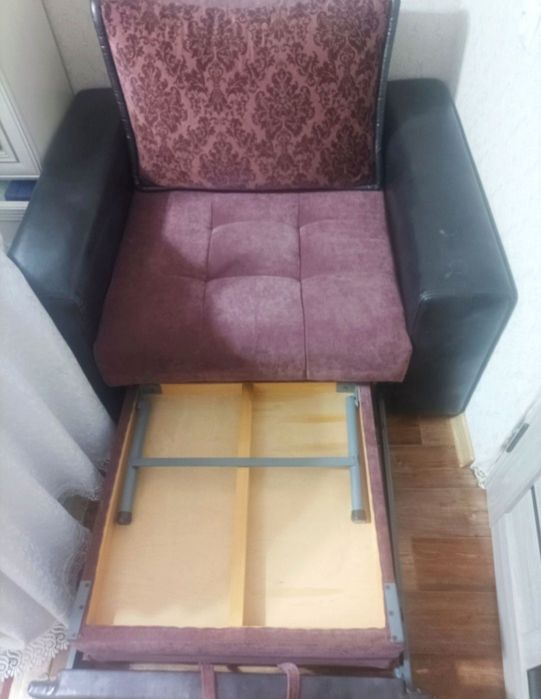 Продам диван,мини диван и кресло!