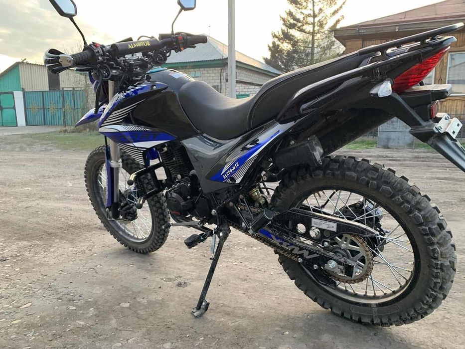 Продам мотоцикл Almotor