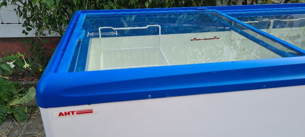 Congelator 700 l (Ladă înghețată) stare excelentă!