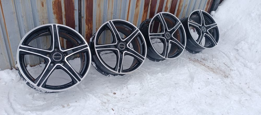 Продам комплект дисков привозные на 17