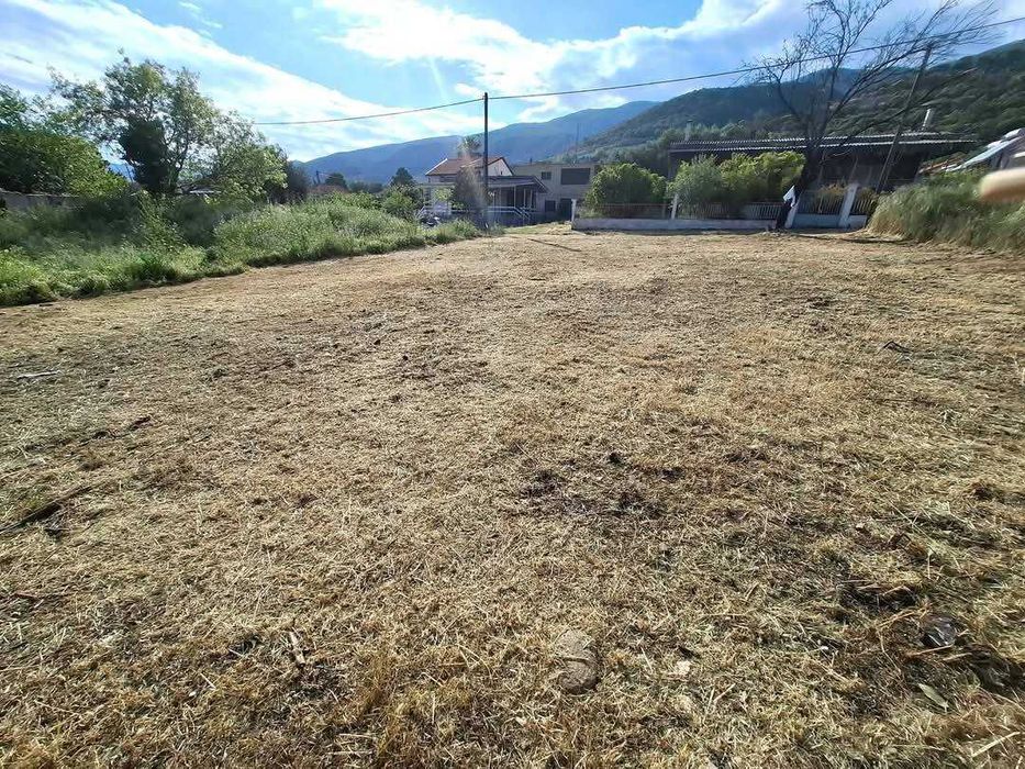 Продава се парцел с площ 350 м2 в Аспровалта, Гърция