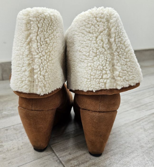 Ghete piele întoarsă