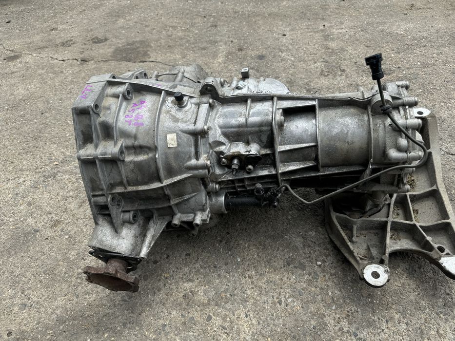Cutie viteze manuala 6+1 Audi A4 B8/A5 1.8 tfsi cod cutie LLV
