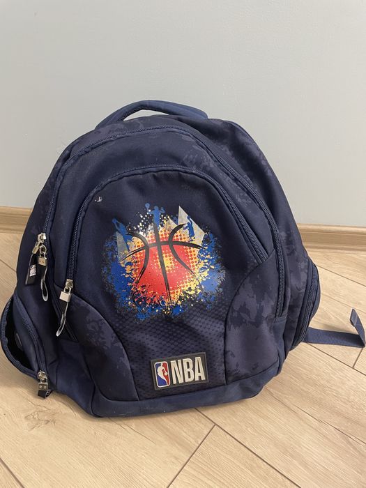 Раница NBA за училище
