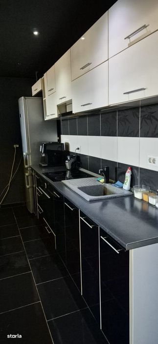 Apartament 2 camere, mansardă, utilat, 380 EUR