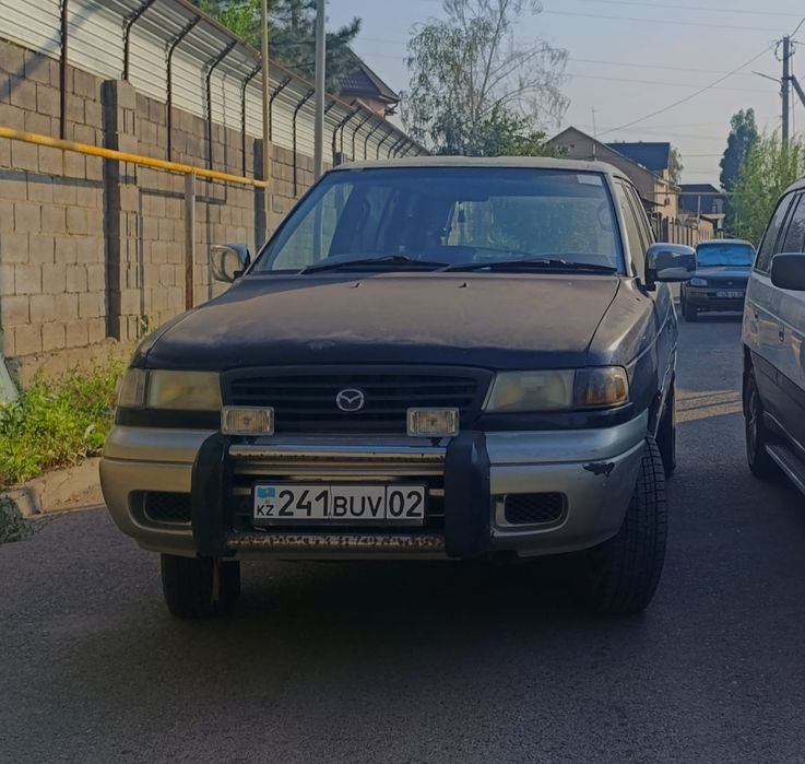 Продам Mazda mpv