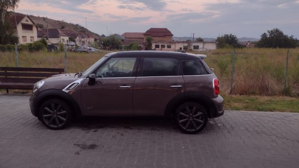 Vand Mini Cooper 1.6 Benzina 4x4