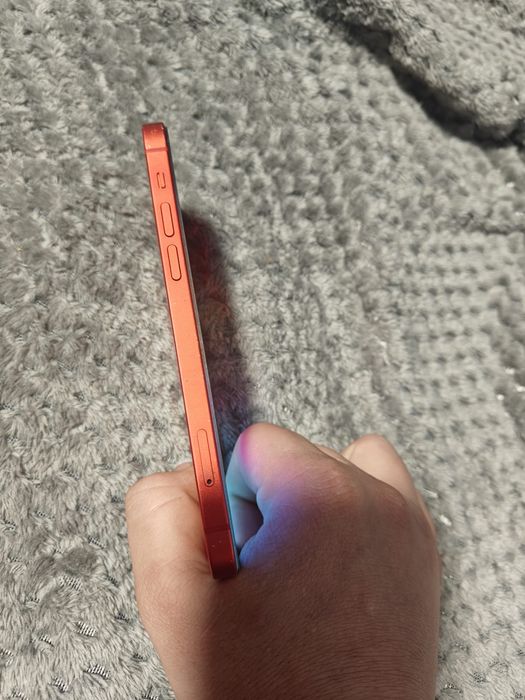 Vand iphone 12 sau schimb