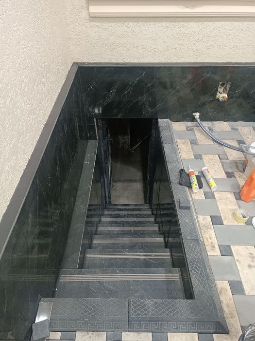 срочна уй  сотилади