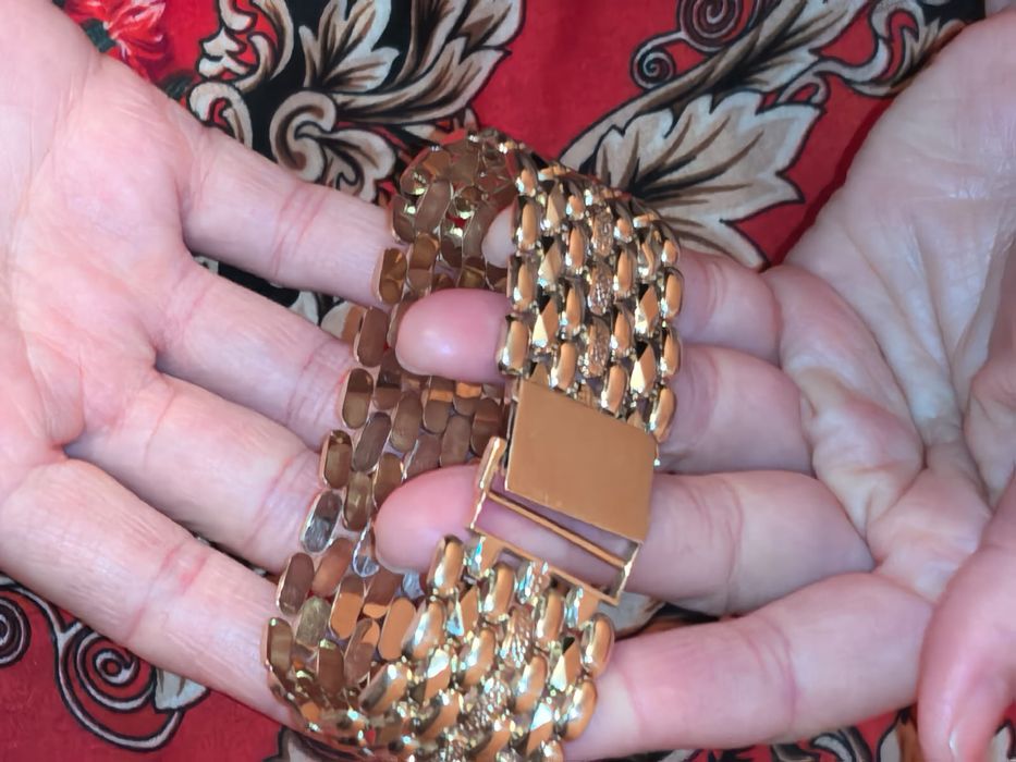 Золотой  браслет