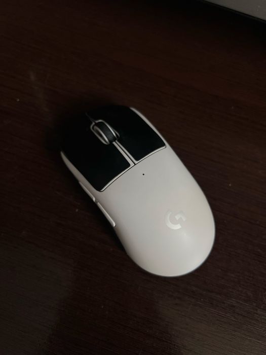 logietch pro superlight