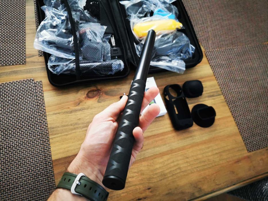 Selfie stick invizibil 2M 3M pt camera actiune Insta360 One X5 X4 X3 Gopro bat telescopic extensibil