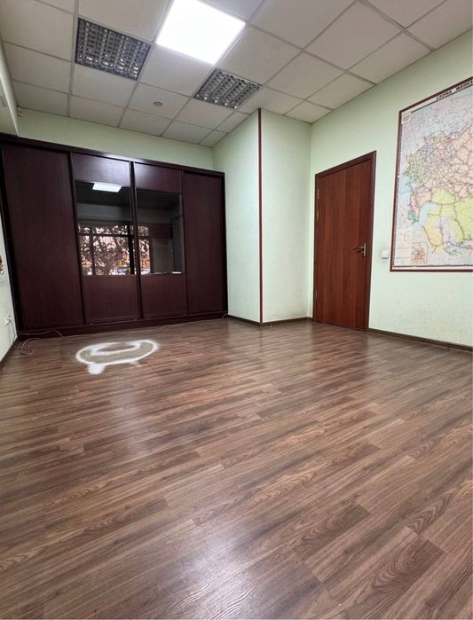 Срочно аренда офис 1 этаж ул Нукус ЖК Infinity 6 комнат