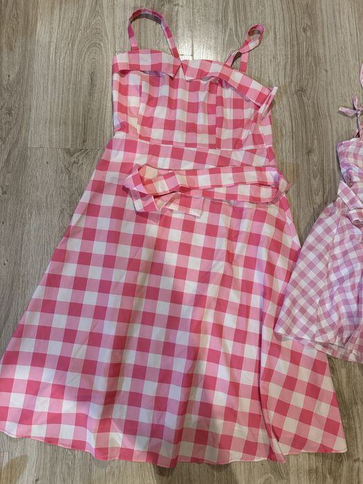 Рокли мама и дете на Barbie