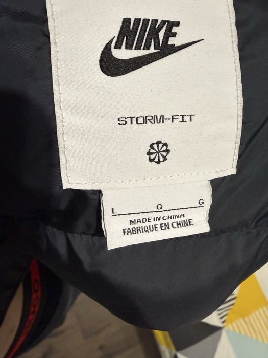 Nike елек/грейка с дефект