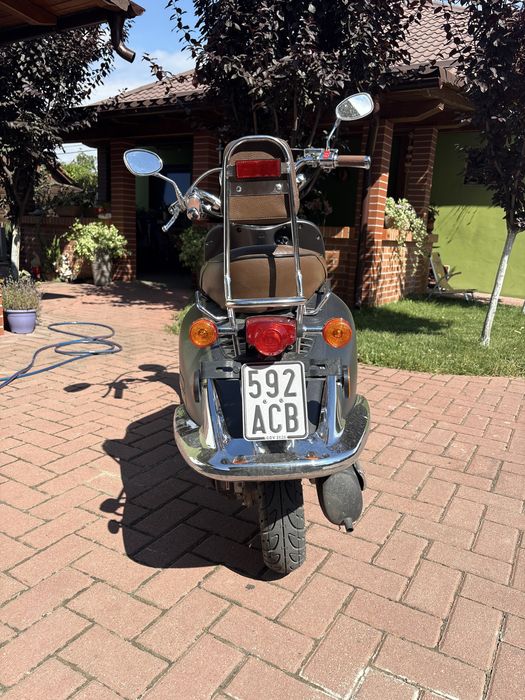 De vanzare scuter Girenze 49 cm an 2025 1000km in crestere