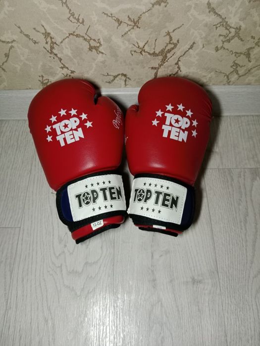 Продам перчатки для бокса