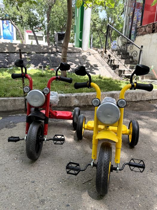 Детские трёхколёсные велосипеды.