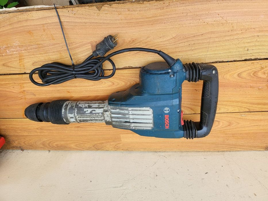 Ciocan rotopercutor Bosch