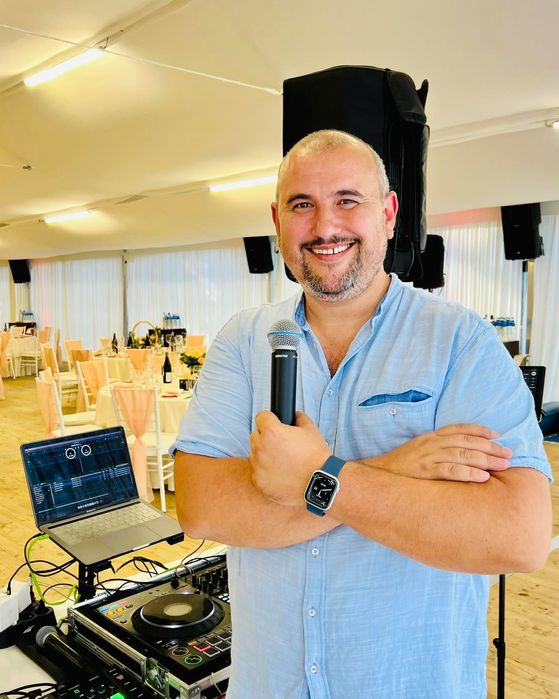 DJ / Дисководещ / Озвучител