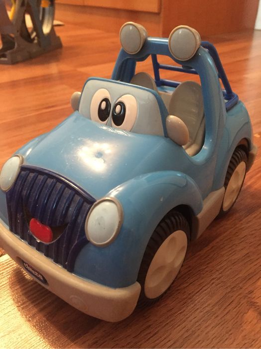 Машина на пульте управления