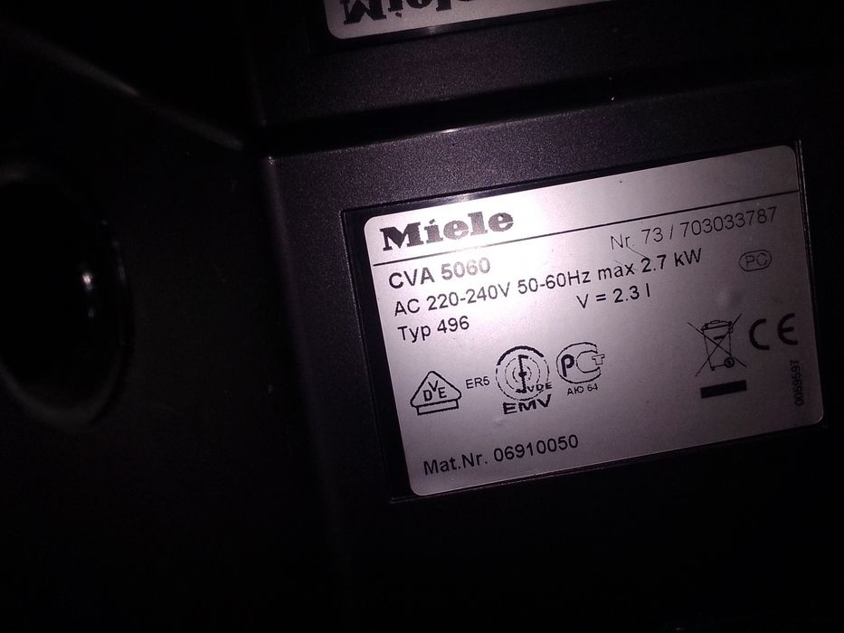 Vând espressor,aparat de cafea profesional